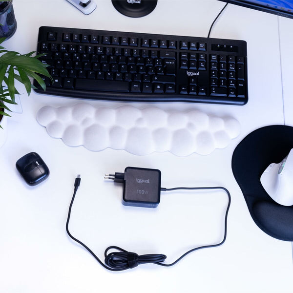 V3H9EADCBE911F95A116B5E03909C38B9CAR6997339P9