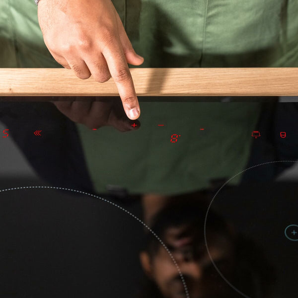 V3HF7956E7847A649015144AB357D97932CR7402277P8