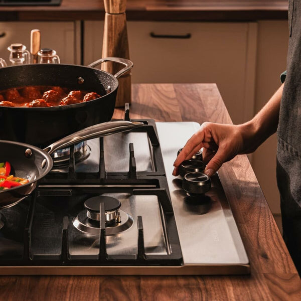 V5H28ABC4C1E9E81074B71AECA3E2CA509BR7386182P8