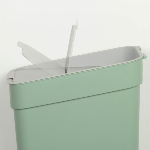 V4HD7ECD7617BA1FD2590E798392BC9EF35R5649305P7